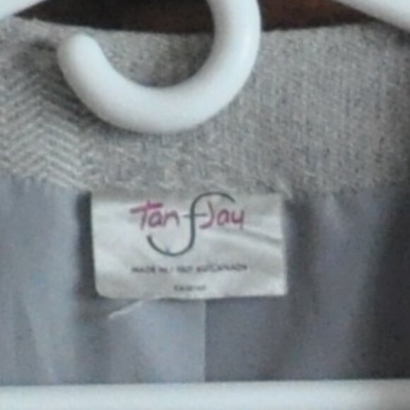 Vintage Tanjay Wool Blend Neutral Plaid Jacket 12 Union Made in Canada - Picture 10 of 12